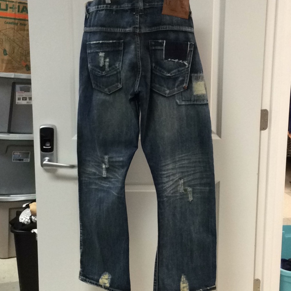 AKOO Brand men’s distressed jeans